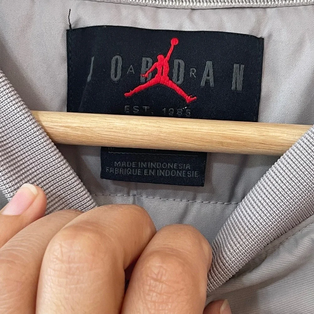 Jordan 23 Engineered Pullover Jacket‎ Gray Nylon Side Zip Pocket Mens